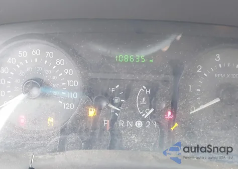 2007 Mercury Grand Marquis Gs z USA, uszkodzony, nr VIN 2MEFM74VX7X628896